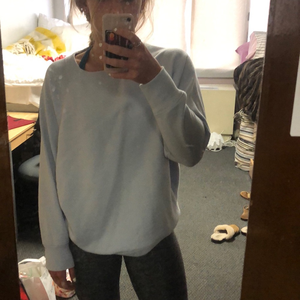 aerie crewneck sweatshirt !!